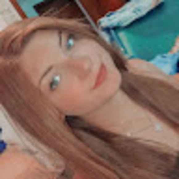 Meet your Posher, Ava - Picture 1 of 1